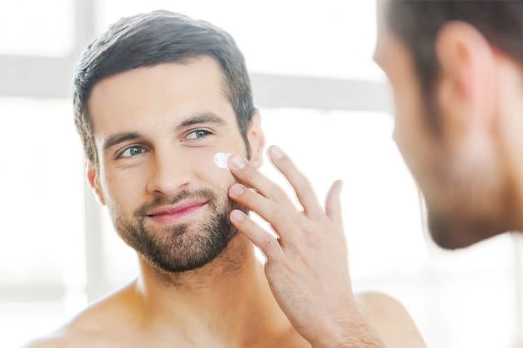 چرا آقایان هم از ضد آفتاب استفاده کنند؟