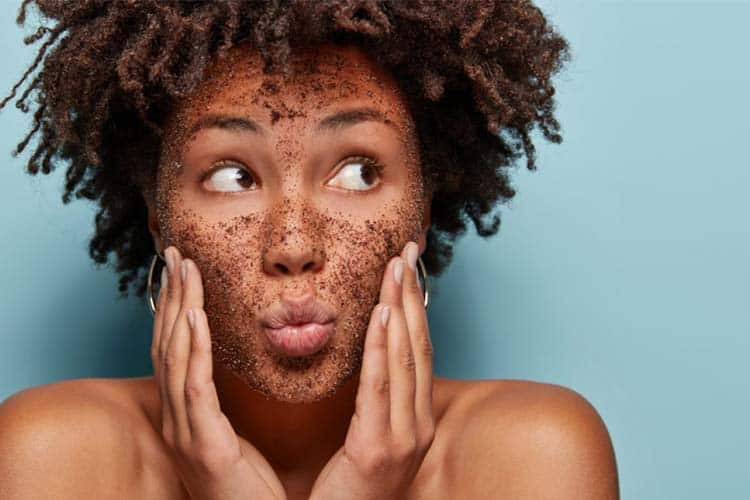 لایه برداری صورت و فوایدی که انکارناپذیر است