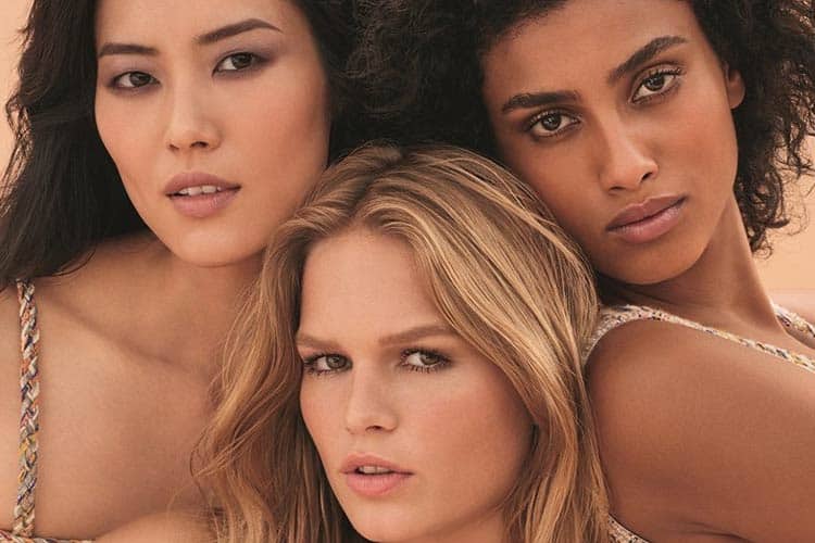 آرایش به سبک نود و طبیعی متناسب با رنگ پوست