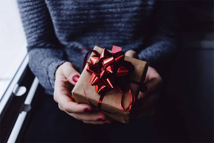 بهترین هدیه برای روز دختر