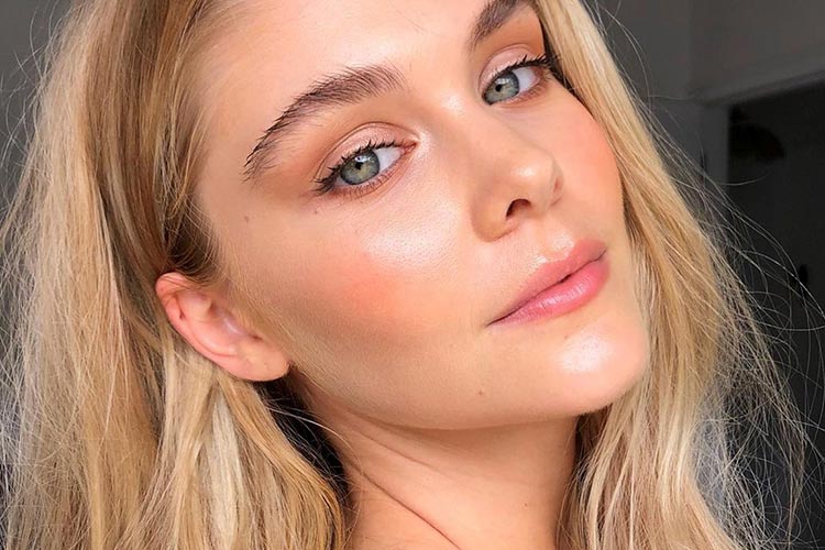 میکاپ دانشجویی