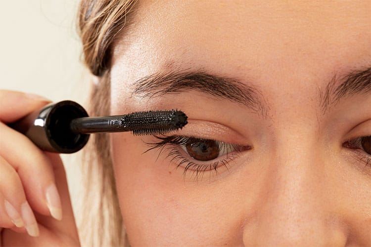 ریمل ضد آفتاب چیست؟