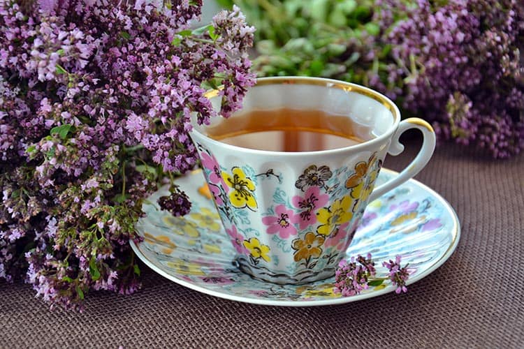 فواید دمنوش اسطوخدوس برای اعصاب و استرس