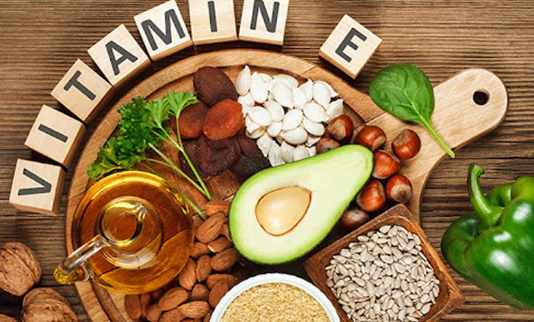 ویتامین E برای پف زیر چشم