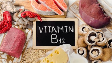 برای کمبود ویتامین b12 چی بخوریم؟