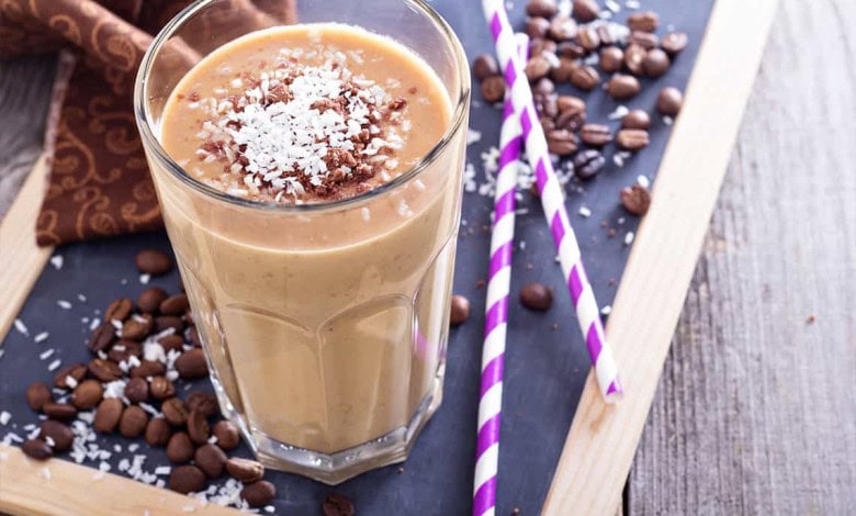 اسموتی قهوه و نارگیل