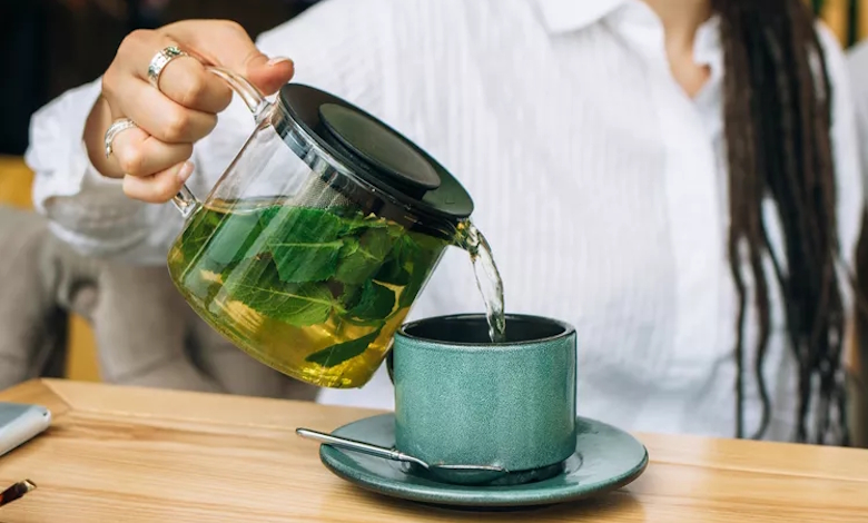 دمنوش برای کاهش درد پریود