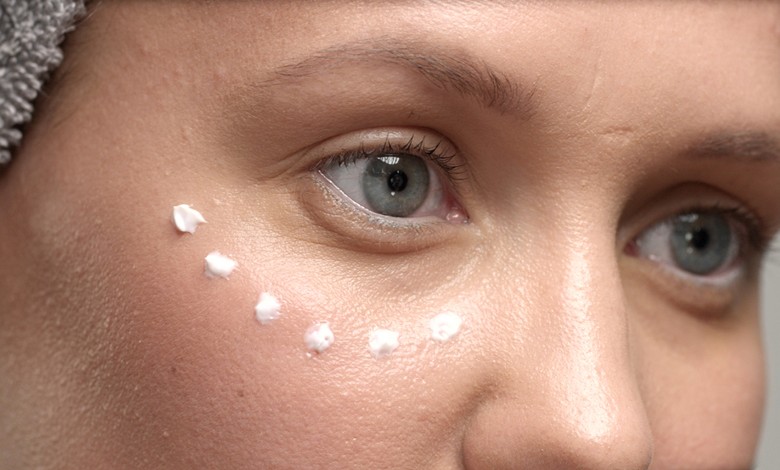 درمان خشکی و خارش دور چشم