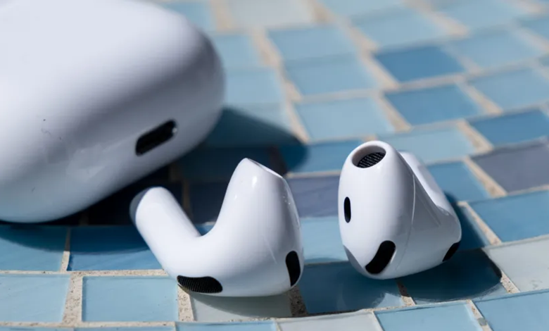 AirPods 4