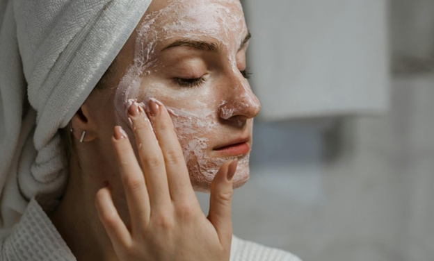 ماسک لایه بردار خانگی