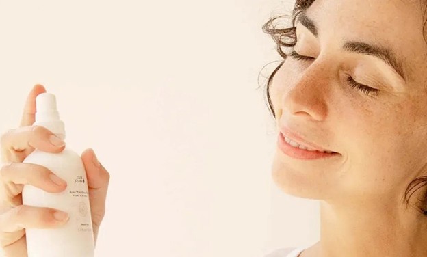 بهترین اسپری آبرسان صورت از بهترین برندها