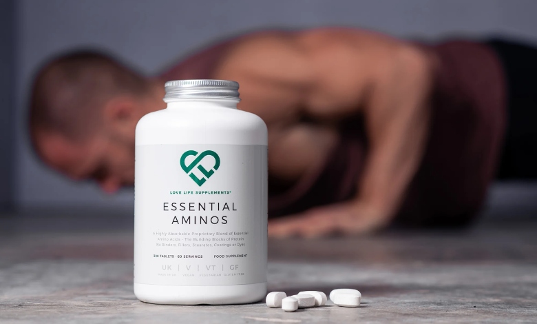 نحوه مصرف قرص آمینو در بدنسازی؛ بهترین زمان برای عضله سازی