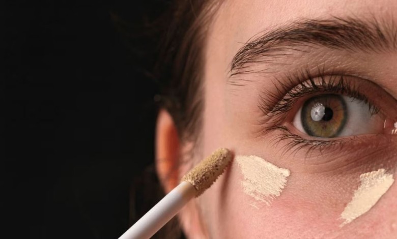 بهترین کرم برای سیاهی دور چشم؛ چطور سیاهی دور چشمها را از بین ببریم؟