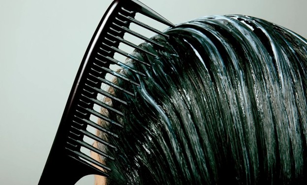 معرفی 2 مدل پرطرفدار سرم ضد وز و براق کننده مو فولیکا