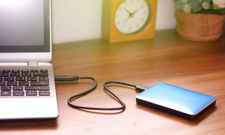 راهنمای انتخاب بهترین پاوربانک لپ تاپ + معرفی 6 مدل برتر