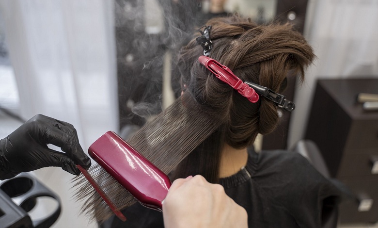 علت الکتریسیته شدن مو چیست؟ برای رفع آن چه باید کرد؟