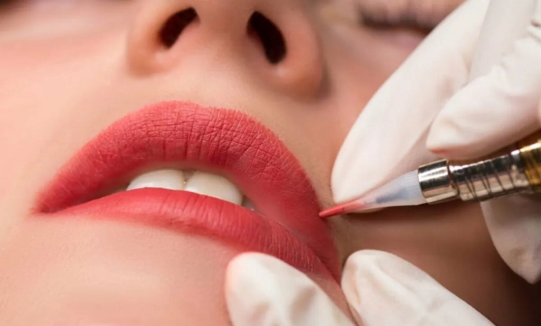فرق تینت لب و شیدینگ لب چیست؟ کدام بهتر است؟