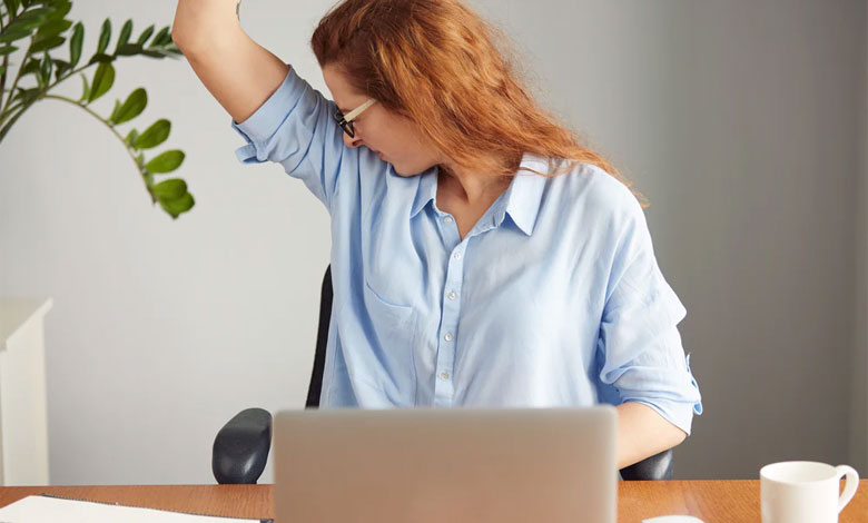 کمبود کدام ویتامین باعث بوی بد عرق میشود